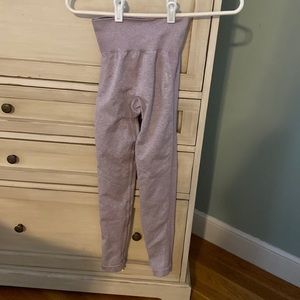 GYMSHARK Flex High waist XS legging- very light purple color